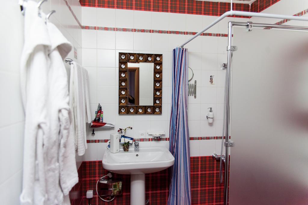 Hotel General Ekibastuz Dış mekan fotoğraf